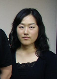 김윤심